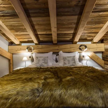 Winter House